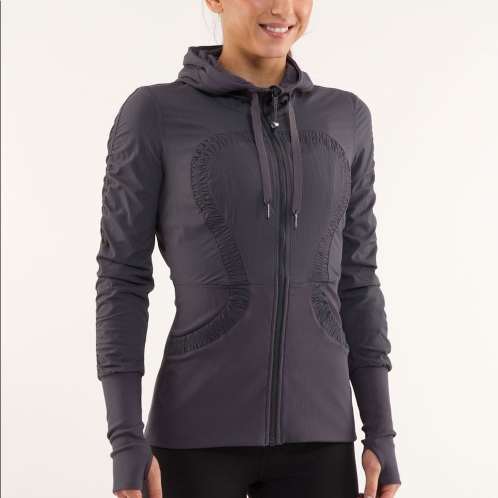 🦄 Lululemon Dance Studio Jacket in Coal - Picture 2 of 13